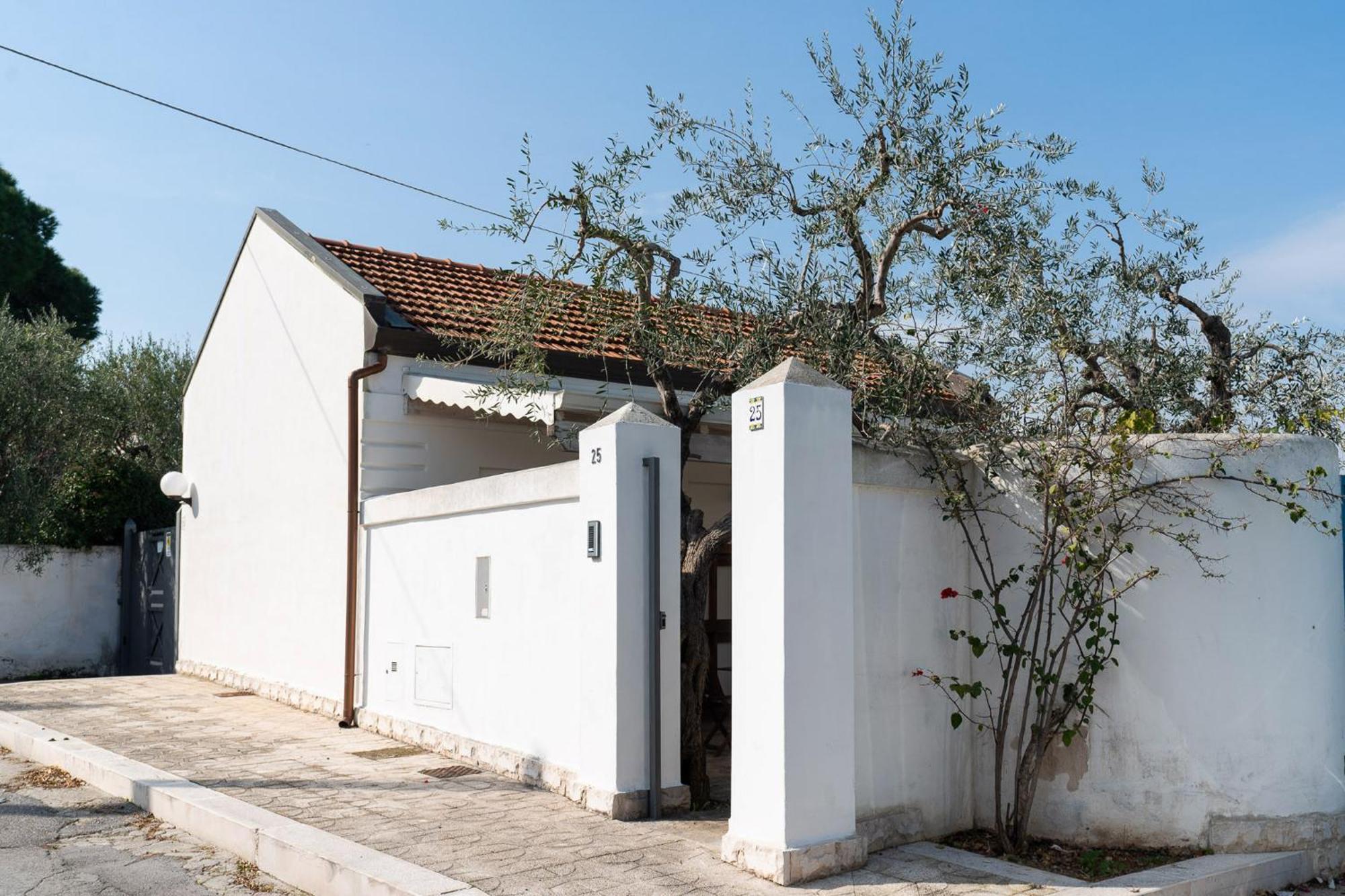 비쉘리에 Casa Ulivi Al Mare By Wonderful Italy 빌라 외부 사진